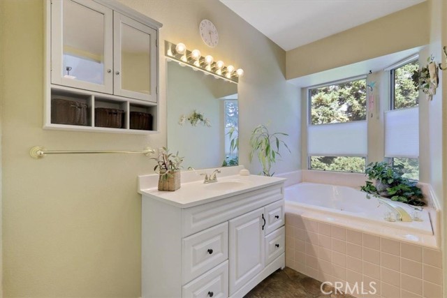 Detail Gallery Image 41 of 63 For 1856 Rutherford Ct, Yuba City,  CA 95993 - 4 Beds | 2/1 Baths