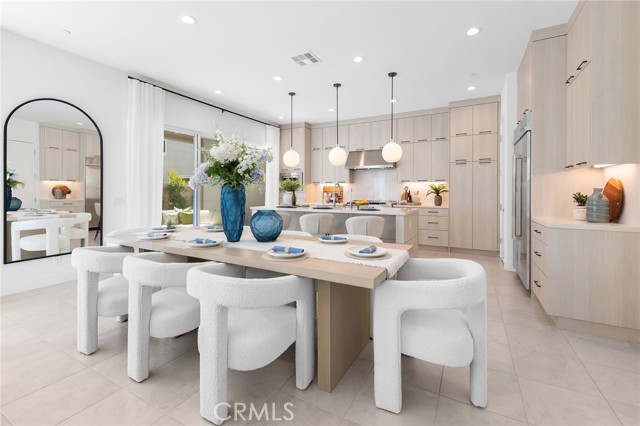 131 Bear Leaf Drive, Lake Forest CA: https://media.crmls.org/medias/2f8e0430-eae2-4048-9718-d0cbb9bb4367.jpg