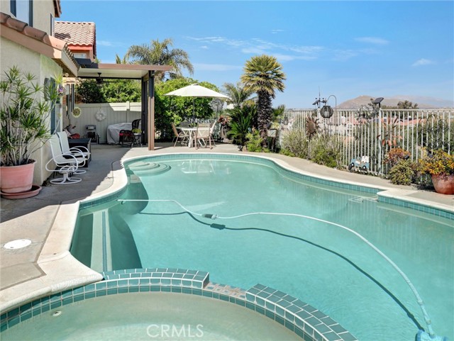 Detail Gallery Image 7 of 45 For 27370 Englewood St, Moreno Valley,  CA 92555 - 4 Beds | 3 Baths