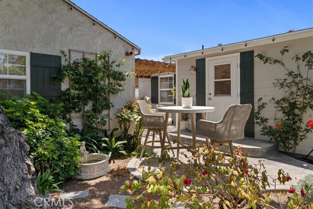 Detail Gallery Image 23 of 37 For 8212 Reading Ave, Los Angeles,  CA 90045 - 3 Beds | 1/1 Baths