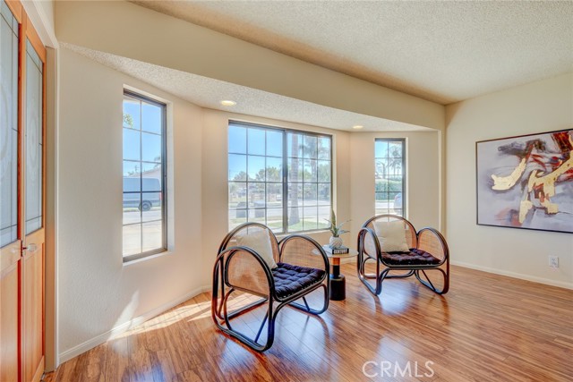 Detail Gallery Image 10 of 34 For 761 Fordland Ave, La Verne,  CA 91750 - 4 Beds | 2 Baths