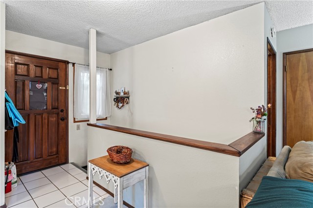 Detail Gallery Image 8 of 24 For 769 Sierra Vista Dr, Twin Peaks,  CA 92391 - 3 Beds | 1/1 Baths