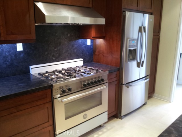 14152 Lemay Street, Van Nuys CA: https://media.crmls.org/medias/2f90fd39-69d9-42bd-8af0-cf79006187cb.jpg