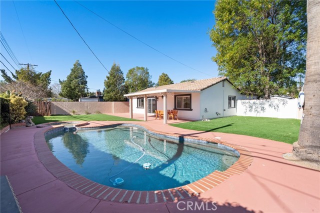 Detail Gallery Image 15 of 20 For 23800 Mobile St, West Hills,  CA 91307 - 4 Beds | 2/1 Baths