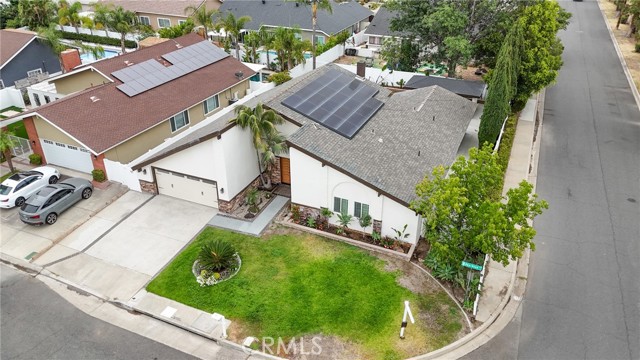 17822 Aberdeen Lane, Villa Park CA: https://media.crmls.org/medias/2f943416-b025-4351-bfe7-14fa757dfe5f.jpg