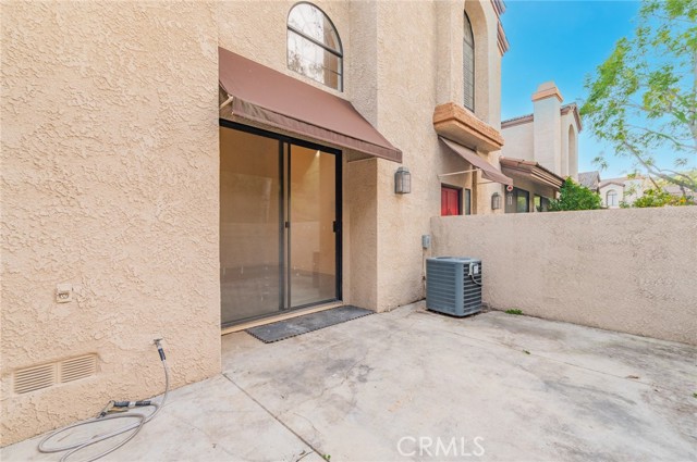 Detail Gallery Image 15 of 17 For 20 Rock Cliff, Phillips Ranch,  CA 91766 - 2 Beds | 2 Baths