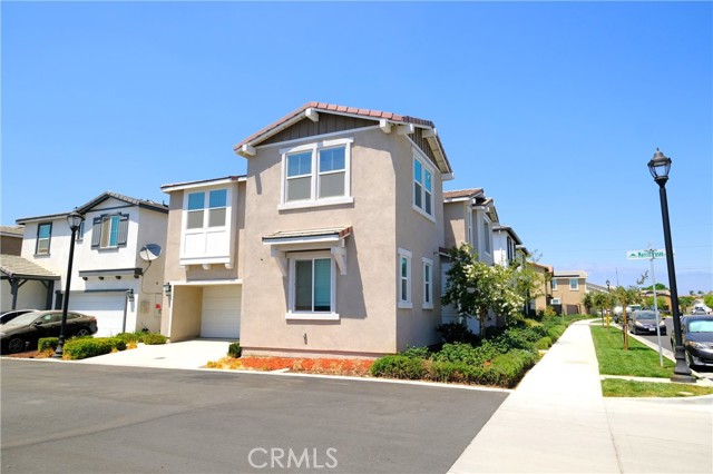 2969 E Merritt Paseo, Ontario CA: https://media.crmls.org/medias/2f954ef9-4150-45ce-804c-6aaaa1af6a20.jpg