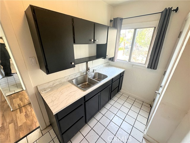 901 N El Centro Avenue, Hollywood CA: https://media.crmls.org/medias/2f955e44-ab8b-44e1-a85c-4471ad8bf72a.jpg