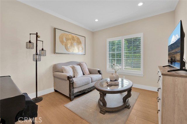 2122 S 3rd Avenue, Arcadia CA: https://media.crmls.org/medias/2f9566a7-d4eb-4315-bc75-a3d7bf1027a4.jpg