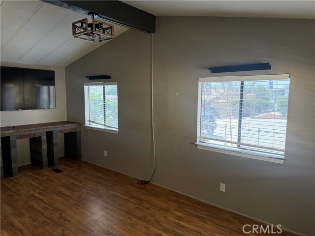 Detail Gallery Image 10 of 21 For 15181 Van Buren, Riverside,  CA 92504 - 3 Beds | 2 Baths