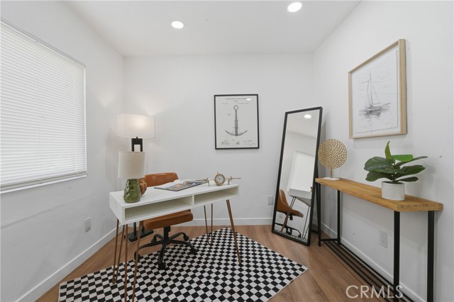 Detail Gallery Image 20 of 25 For 6327 California Ave, Long Beach,  CA 90805 - 3 Beds | 1/1 Baths