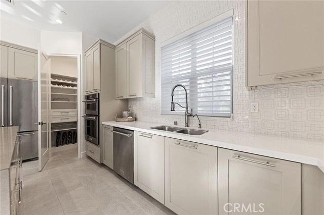 Detail Gallery Image 21 of 75 For 117 Petunia, Irvine,  CA 92618 - 4 Beds | 4 Baths