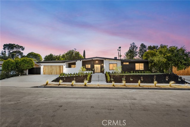 6009 Neddy Avenue, Woodland Hills CA: https://media.crmls.org/medias/2f968338-03ff-4a57-a412-24358df06899.jpg