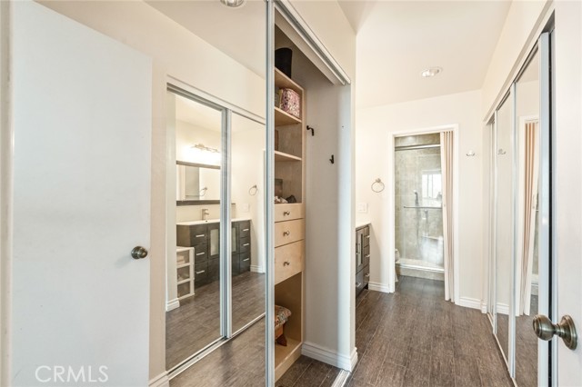 Detail Gallery Image 16 of 28 For 911 N Kings Rd #310,  West Hollywood,  CA 90069 - 2 Beds | 2 Baths