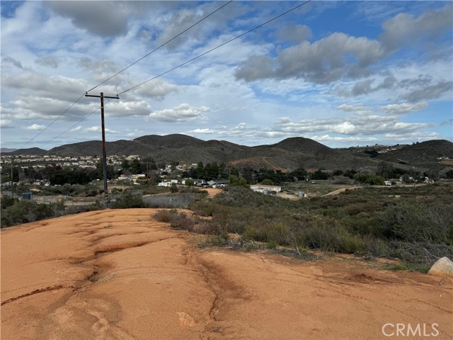 Detail Gallery Image 11 of 14 For 18 Orange, Menifee,  CA 92584 - – Beds | – Baths