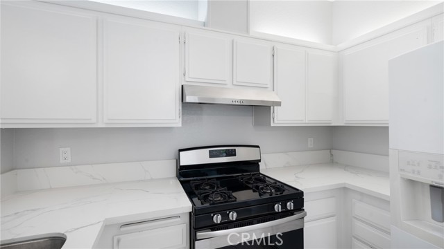 13115 Sunnybrook Circle, Garden Grove CA: https://media.crmls.org/medias/2f978f42-6041-47ba-ae9c-598e0b665597.jpg