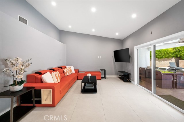 68870 Durango Road, Cathedral City CA: https://media.crmls.org/medias/2f97a773-8cb6-4b2b-bb52-8d0fd5165848.jpg
