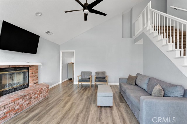 Detail Gallery Image 11 of 54 For 14374 Ironsides Ln, Helendale,  CA 92342 - 3 Beds | 3 Baths