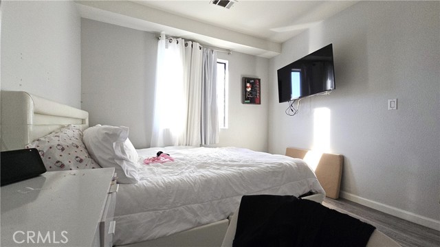 Detail Gallery Image 43 of 54 For 37908 17th St, Palmdale,  CA 93550 - 4 Beds | 2/1 Baths