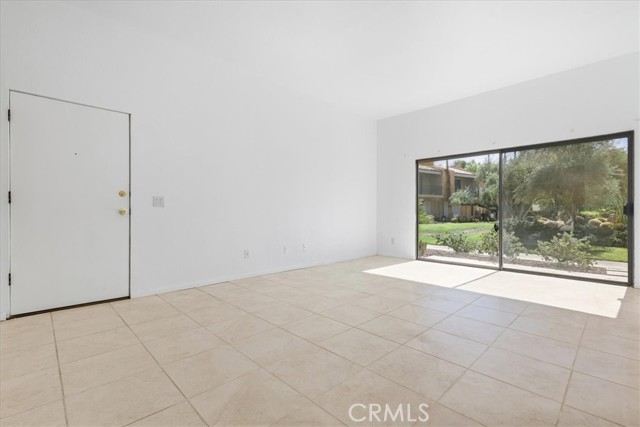 5798 Los Coyotes Drive, Palm Springs, CA 92264