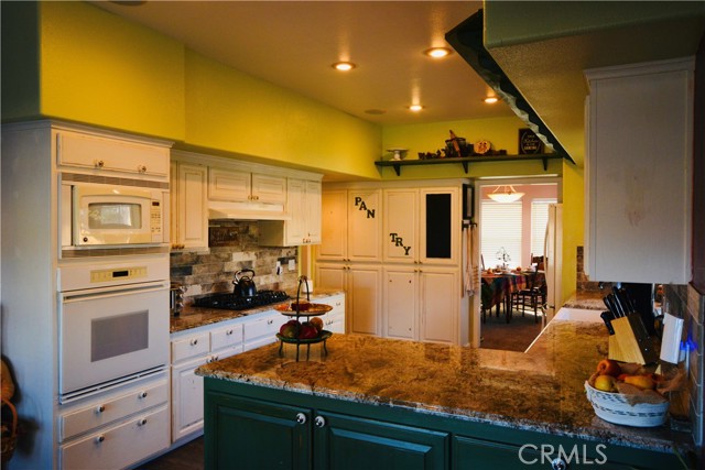 Detail Gallery Image 13 of 36 For 41761 John Muir Dr, Coarsegold,  CA 93614 - 3 Beds | 2 Baths