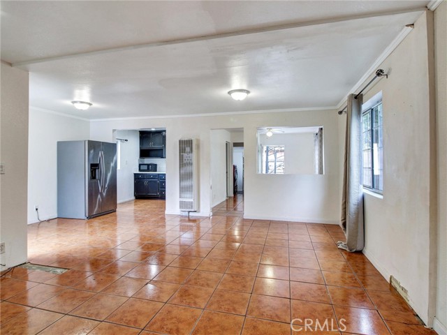 Detail Gallery Image 13 of 38 For 110 W Forhan St, Long Beach,  CA 90805 - 2 Beds | 1 Baths