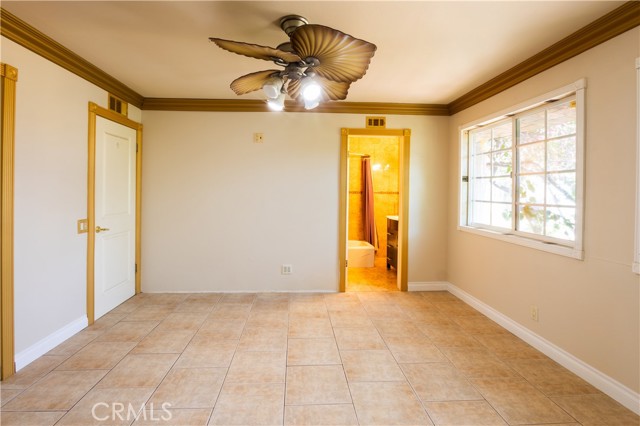 Detail Gallery Image 17 of 28 For 26046 Farmfield Rd, Calabasas,  CA 91302 - 4 Beds | 2 Baths