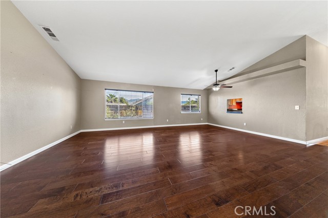 Detail Gallery Image 5 of 53 For 1279 Park, San Jacinto,  CA 92583 - 4 Beds | 2/1 Baths