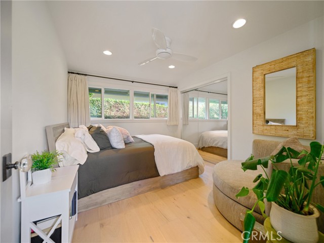 Detail Gallery Image 20 of 28 For 2000 Marlin Way, Newport Beach,  CA 92660 - 4 Beds | 3/1 Baths