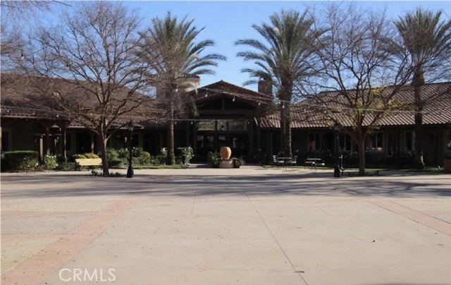 240 Glenview Lane, Hemet CA: https://media.crmls.org/medias/2f9b817b-0cb2-4bba-a17d-85139af81518.jpg