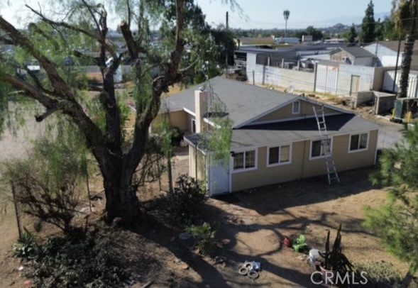 Detail Gallery Image 1 of 11 For 6231 Morton Ave, Jurupa Valley,  CA 92509 - 2 Beds | 1 Baths