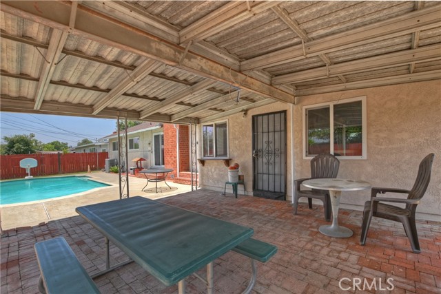 1255 E 25th Street, San Bernardino CA: https://media.crmls.org/medias/2f9e84fd-592d-405c-9267-cde9c3b62471.jpg