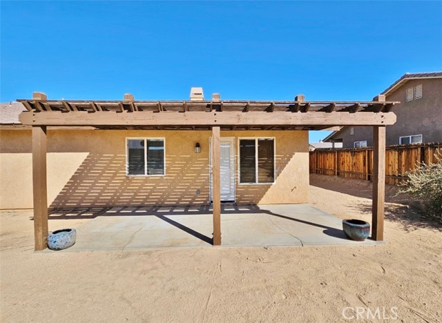 Detail Gallery Image 14 of 40 For 5170 Split Rock Ave, Twentynine Palms,  CA 92277 - 3 Beds | 2 Baths