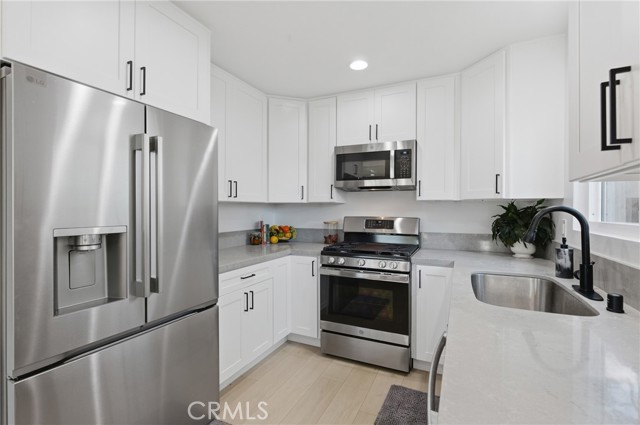 Detail Gallery Image 8 of 46 For 34582 Calle Rosita, Dana Point,  CA 92624 - – Beds | – Baths