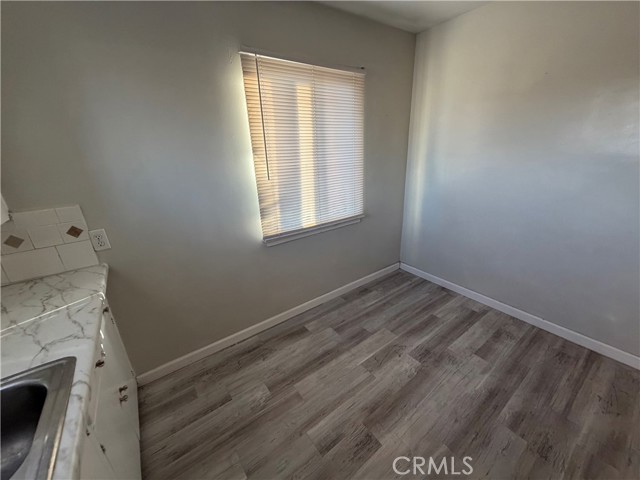 Detail Gallery Image 7 of 11 For 8529 Oleander Ave #3,  Fontana,  CA 92335 - 1 Beds | 1 Baths