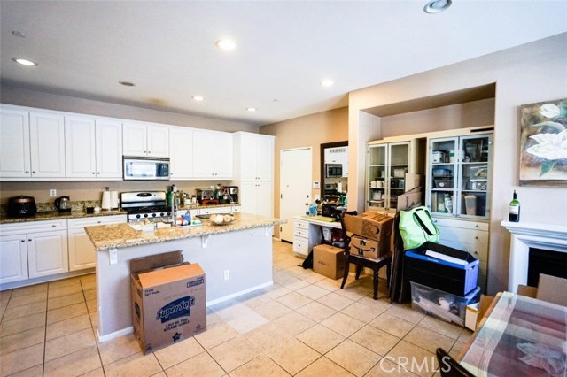 Image 3 for 12472 Sabrosa Ln, Eastvale, CA 91752