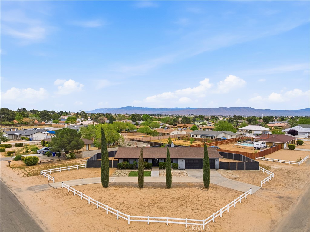 19125 Shoshonee Road