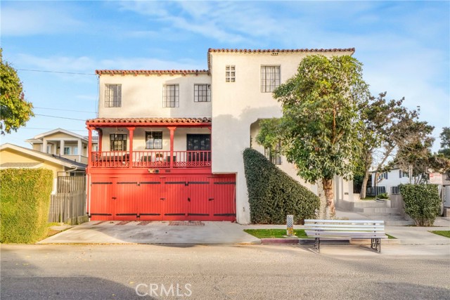 102 Bonito Avenue, Long Beach CA: https://media.crmls.org/medias/2fa512f4-4d2b-4816-9e3b-ffdf4d2b7093.jpg