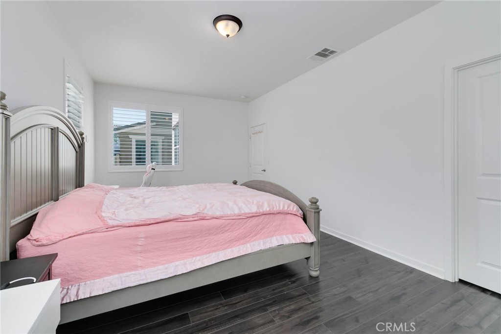 MLS #WS25178644 img 9