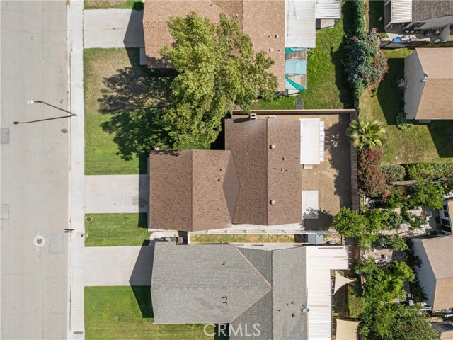 815 Pepperwood Street, Colton CA: https://media.crmls.org/medias/2fa64d01-3141-47a0-ad29-966a3599fa48.jpg