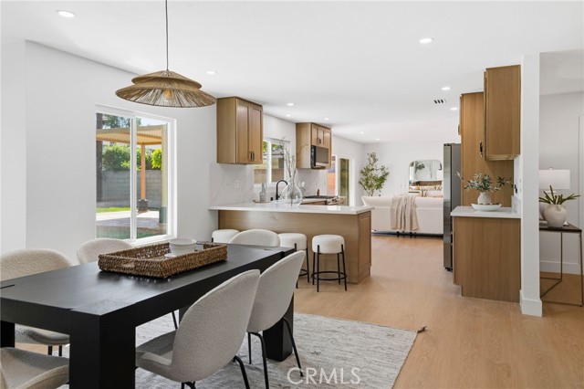 Detail Gallery Image 12 of 45 For 2319 N Hathaway St, Santa Ana,  CA 92705 - 4 Beds | 2 Baths