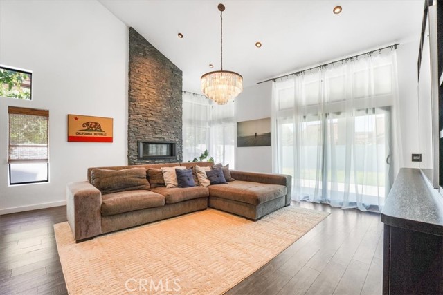 479 Pesaro Street, Oak Park CA: https://media.crmls.org/medias/2fa79394-81e9-440b-9999-057164243a46.jpg