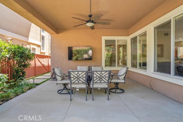 2125 Ridgeview Terrace Drive, Long Beach CA: https://media.crmls.org/medias/2fa87573-ab00-4ab1-bdac-5dcb715a80ac.jpg