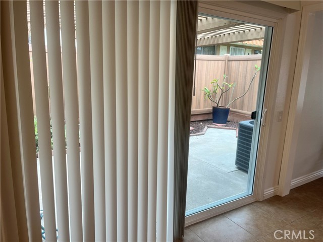 Detail Gallery Image 10 of 18 For 22728 Madrid Dr, Lake Forest,  CA 92630 - 3 Beds | 2 Baths