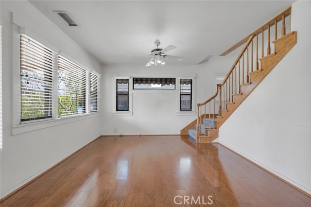 Detail Gallery Image 11 of 59 For 357 Vine St, Glendale,  CA 91204 - 3 Beds | 3 Baths