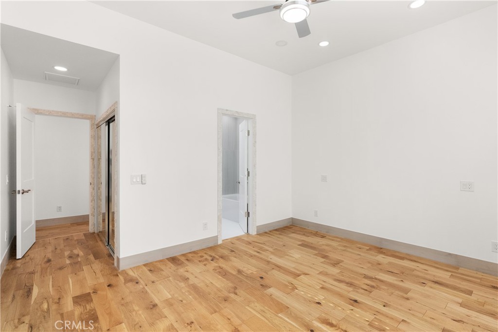 MLS #OC25246819 image #41