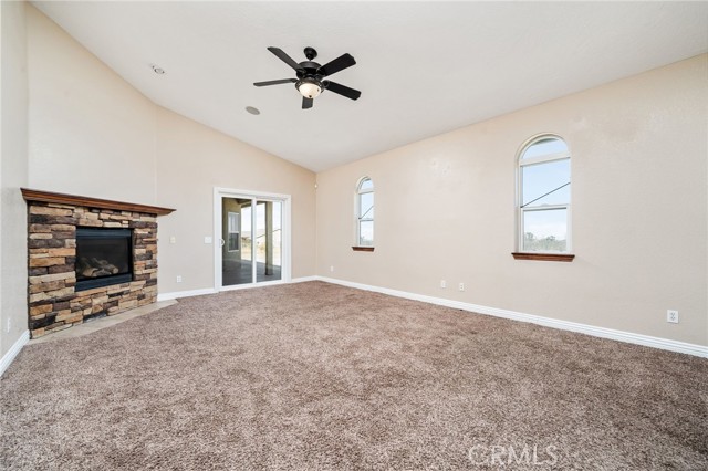 Detail Gallery Image 27 of 62 For 13325 Smith Rd, Phelan,  CA 92371 - 4 Beds | 2/1 Baths