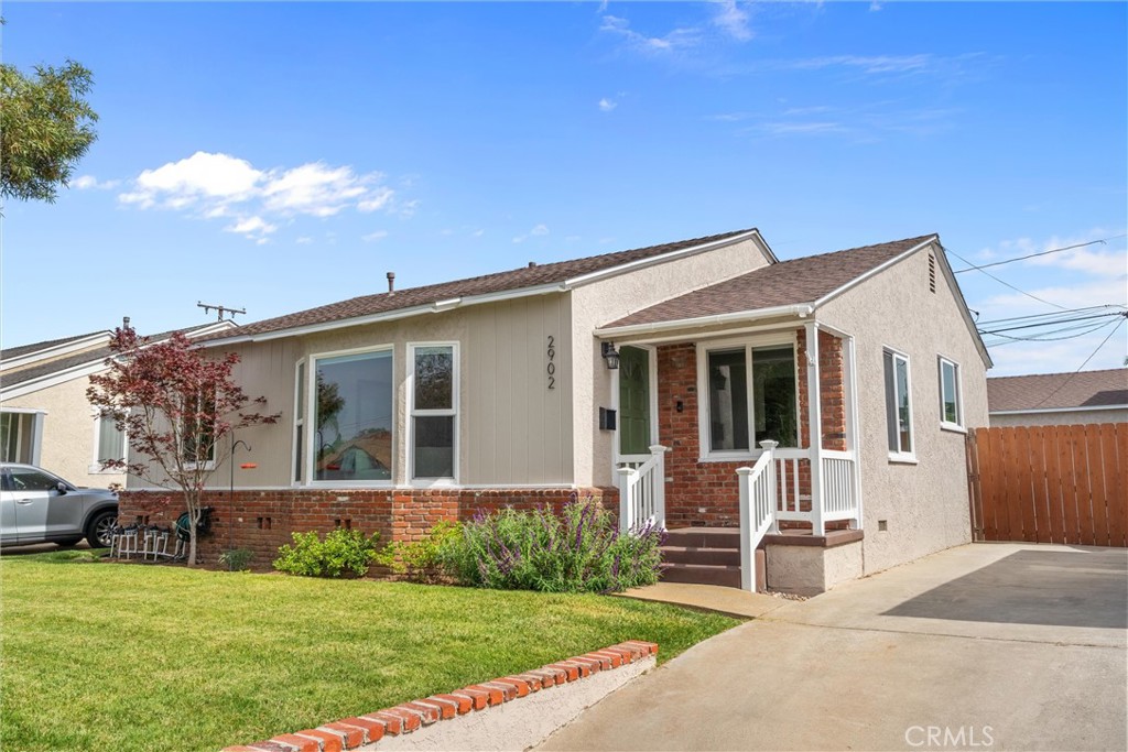 2902 Loomis