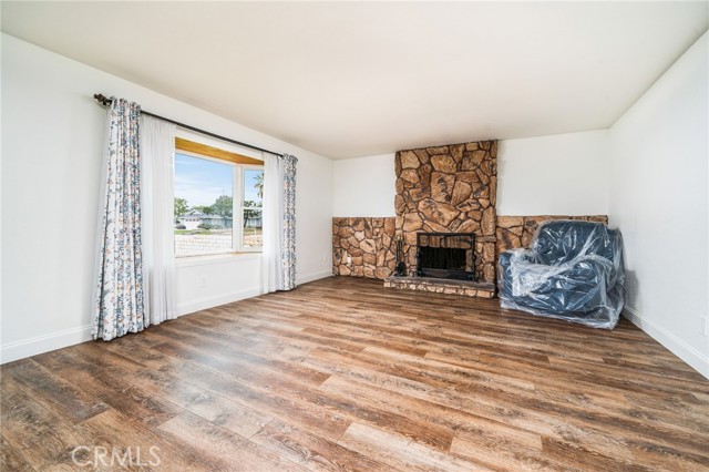 Detail Gallery Image 6 of 33 For 6329 Fillmore Ave, Rialto,  CA 92377 - 4 Beds | 2 Baths