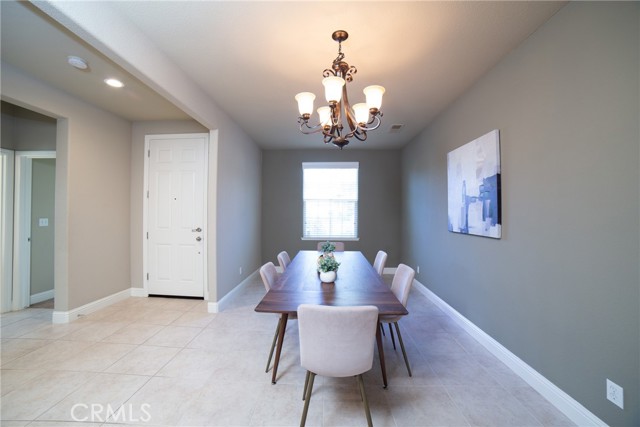 Detail Gallery Image 24 of 47 For 3350 Buckingham, Clovis,  CA 93619 - 4 Beds | 2/1 Baths